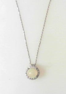 Ladies 14 Karat White Gold Necklace With 0.60Tw Round Opal And 0.06Tw Round G/H Si2 Diamonds with 16