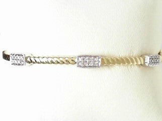Ladies 14 Karat Yellow Gold Diamond Bangle Bracelet With 0.21Tw Round G/H SI2 Diamonds
