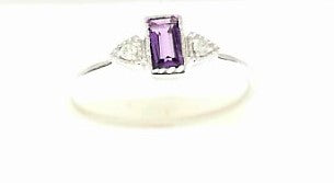 Ladies 14 Karat White Gold With = 0.19Tw Baguette Amethyst And = 0.02Tw Round H/I Si2 Diamonds Size 7.5