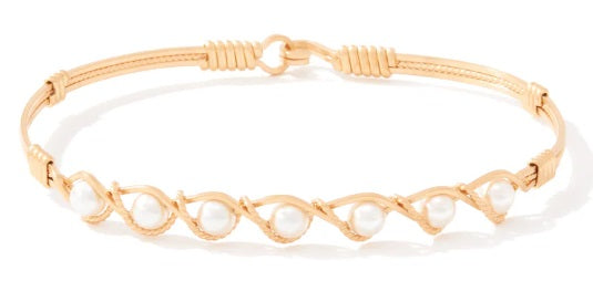 Simple Blessings Bracelet - Pearl 14K Gold Artist Wire 7.50