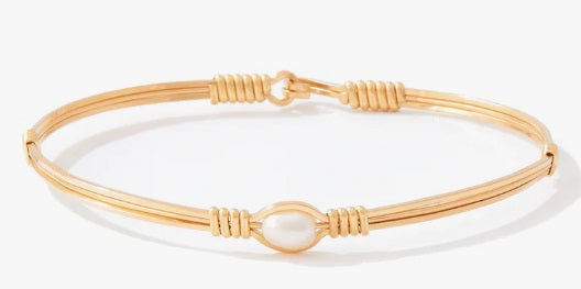 Pearl Of My Heart Bracelet- 14K Gold Artist Wire- Size 7.0