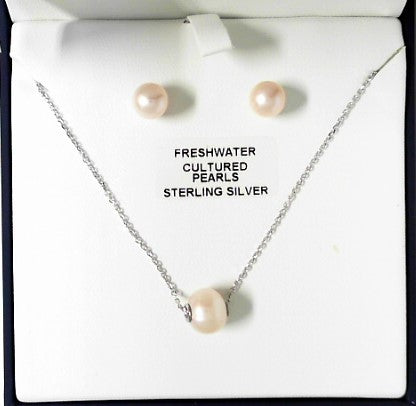 Sterling Silver 7-7.5 MM Freshwater Cultured Pearl Earring/Solitaire Necklace Set 18