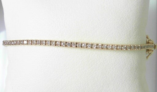 Ladies 14 Karat Yellow Gold Diamond Tennis Bracelet With 1.38Tw Round G/H SI2 Diamonds 7.00