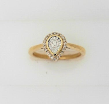 Ladies 14 Karat Yellow Gold  Diamond Engagement Ring  With 0.16Tw Round H/I Si3 Diamonds size 7