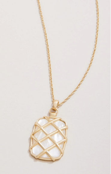 Stonevale Necklace 26'' Mother-of-Pearl