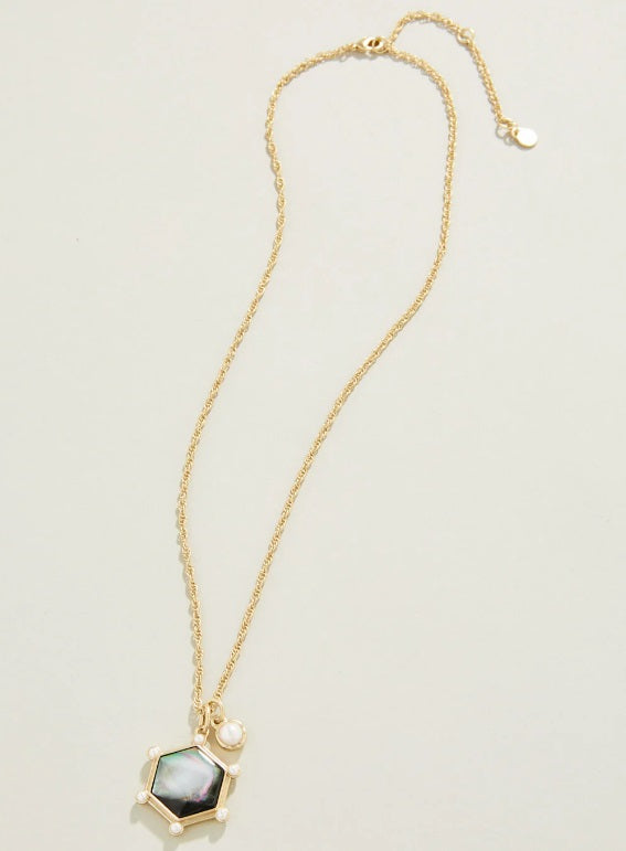 Hexa Necklace 18