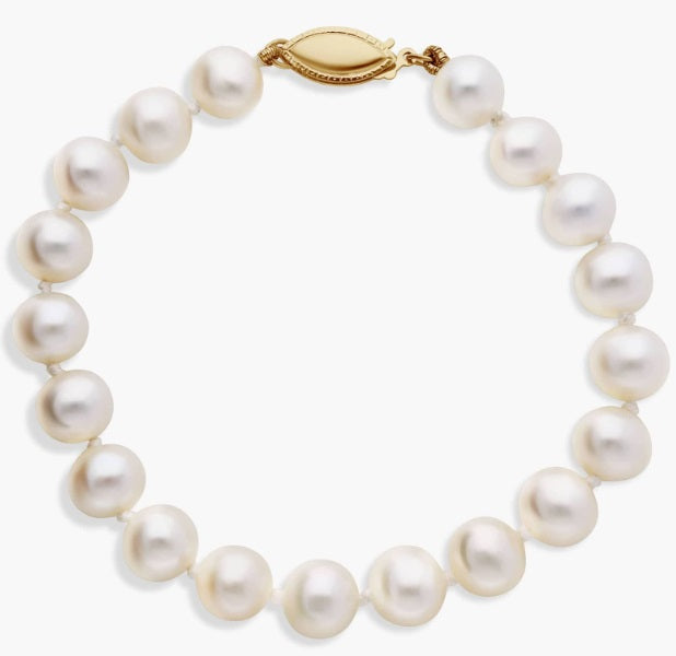 Ladies 14 Karat Yellow Gold Pearl  6-6.5mm 