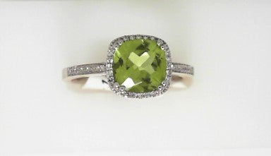 Ladies 14 Karat White Gold Fashion Ring With 1.75Tw Cushion Peridot And 0.11Tw Round G/H Si2 Diamonds Size 7