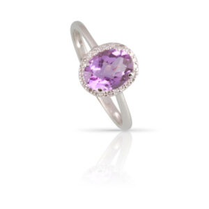 Ladies 14 Karat White Gold Fashion Ring  With 0.06Tw Round H/I Si2 Diamonds And 1.25Tw Oval Amethyst
